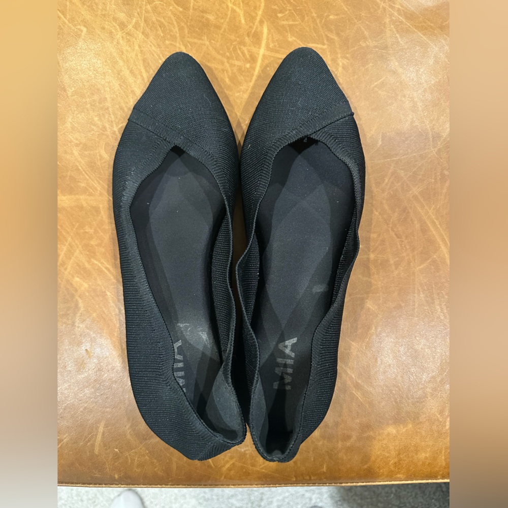 MIA Women's Elegant Black Loafers